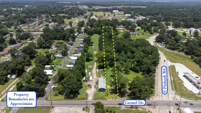 1005 Carmel Dr thumbnail 3