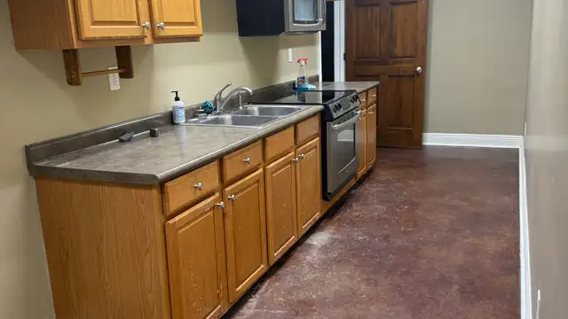 1017 QCP Park Dr thumbnail 4