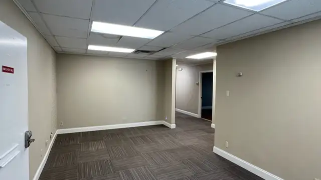 Office Space thumbnail 4