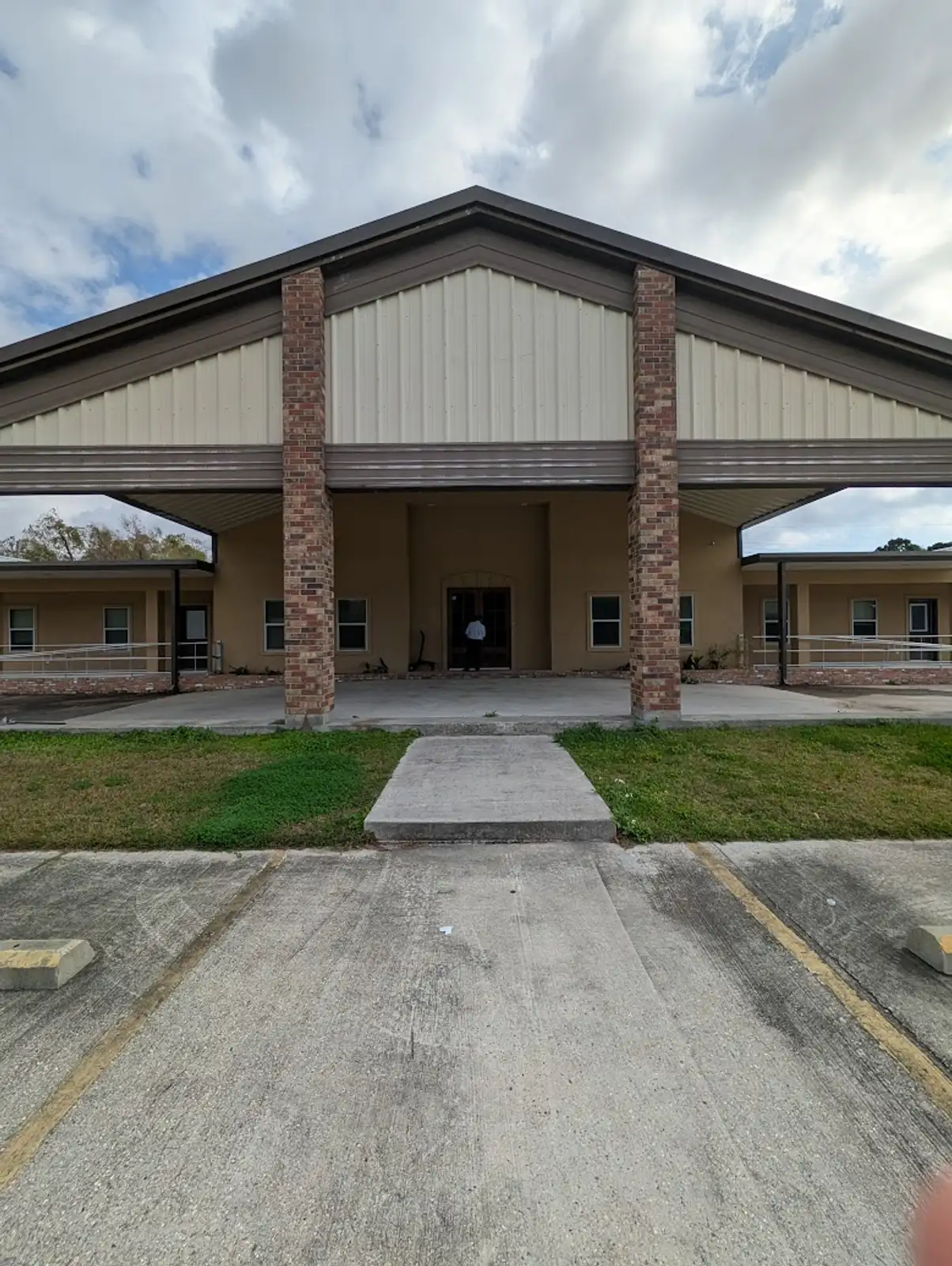 1422 LA-46 image 2