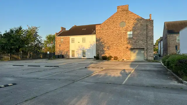 4917 S Sherwood Forest Blvd thumbnail 3