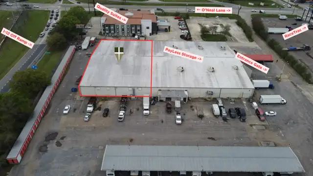 1765 O'Neal Lane Warehouse thumbnail 2