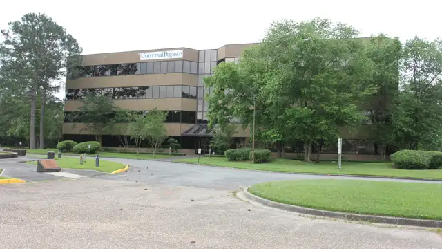 102 Asma Blvd, Suite 111 thumbnail 2