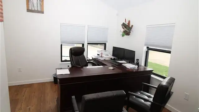View image 11