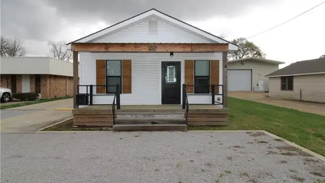 View image 1