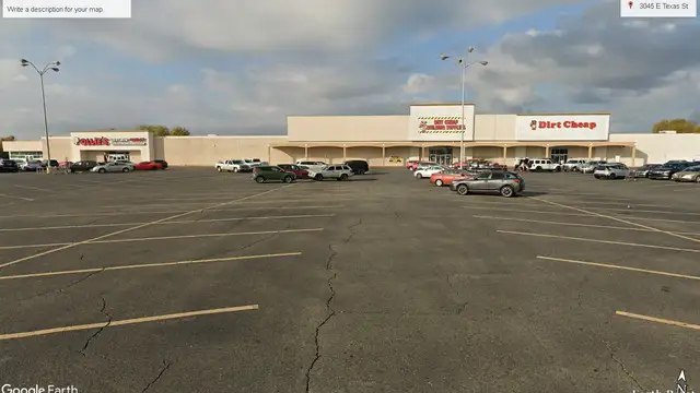 Former Kmart Store thumbnail 3