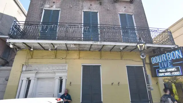 508 Bourbon Street thumbnail 2