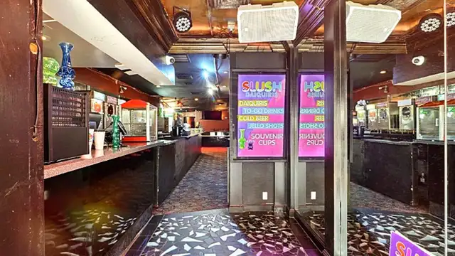 508 Bourbon Street thumbnail 3