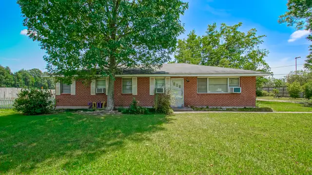 14690 Greenwell Springs Rd thumbnail 3