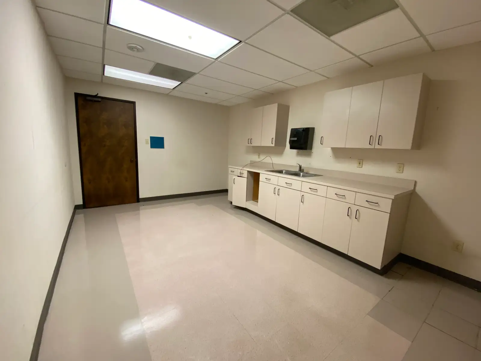 3rd Floor - Mandeville Capital One Building