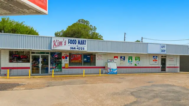 1106 Trotter St thumbnail 2