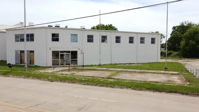 717 Grimmett Dr thumbnail 3