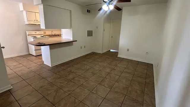 6869 Rembrandt Ave thumbnail 5
