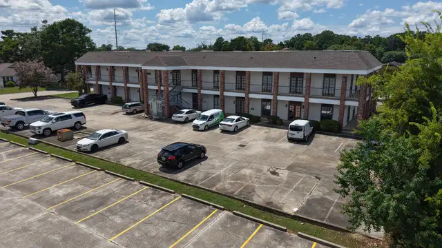 Renovated Office Condo For Sale - Heart Of The Medical District thumbnail 4