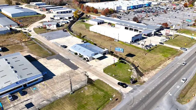 Prime Airline Hwy Freestanding Building with Drive-Thru For Sale thumbnail 3