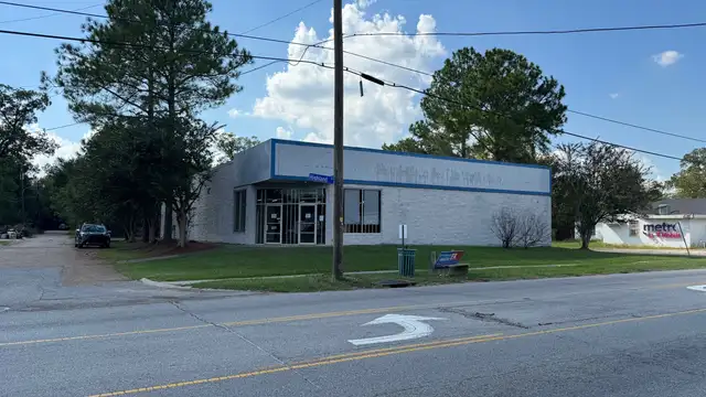 2286 Highland Rd thumbnail 3