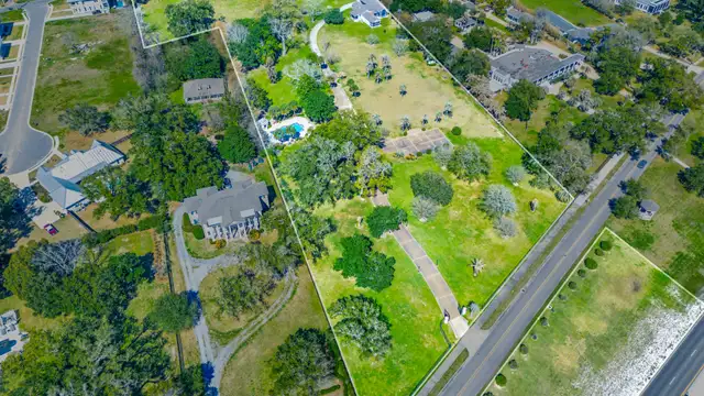 Exceptional Acreage Overlooking the Gulf thumbnail 2