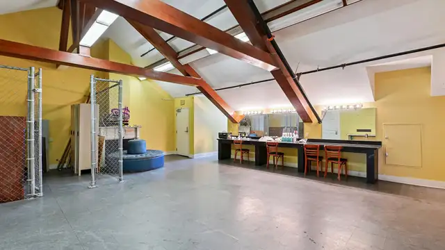 View image 13