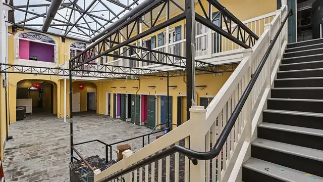 View image 9