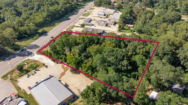 N S'port 2.3 acre Parcel between Dr Office & Dollar Store on Hwy 1 thumbnail 3
