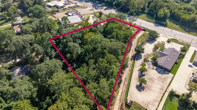 N S'port 2.3 acre Parcel between Dr Office & Dollar Store on Hwy 1 thumbnail 4