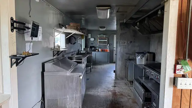 6637 LA-1 thumbnail 3