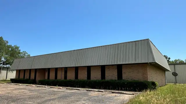 24101 Spyder Dr thumbnail 3