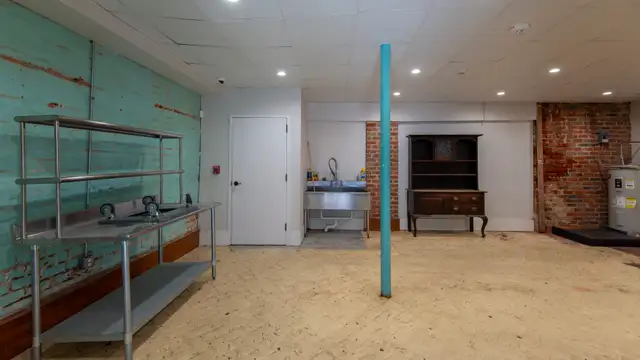 1602B Prytania image