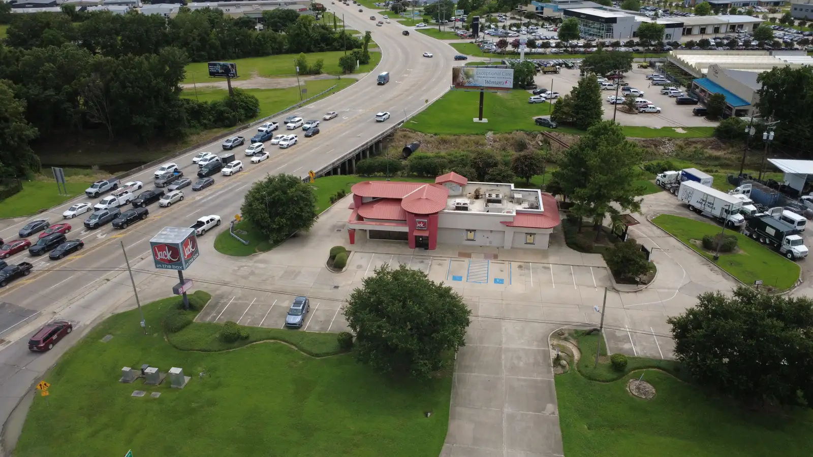 11310 Airline Hwy