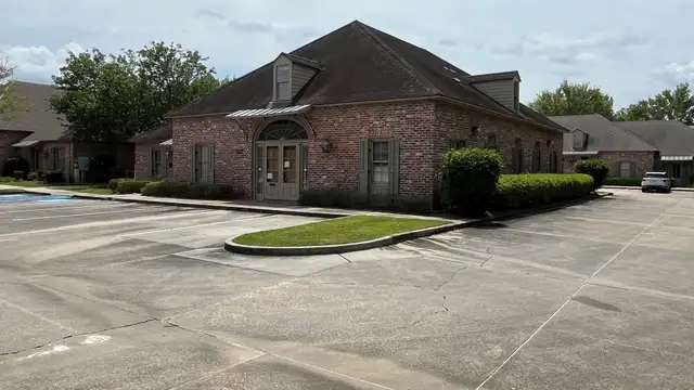 View image 12
