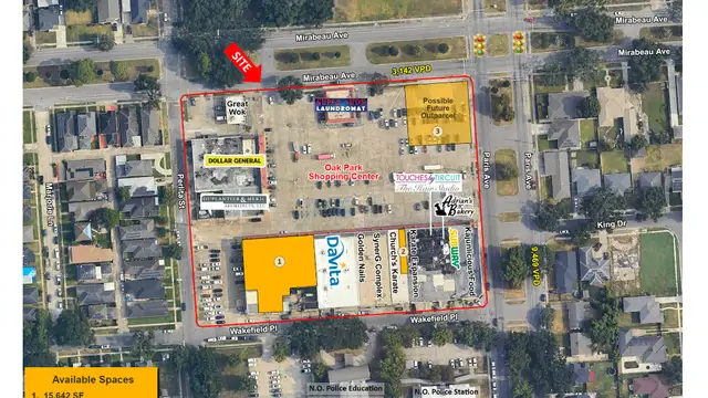 Oak Park Shopping Center thumbnail 3
