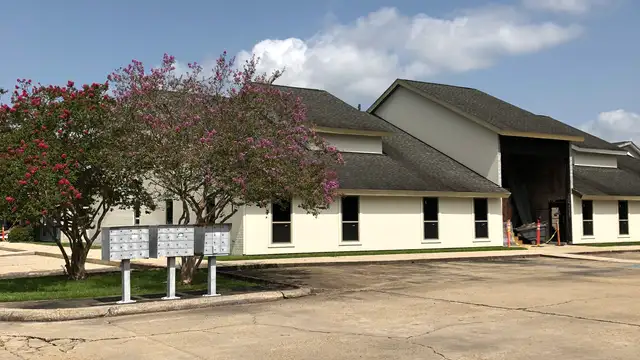 Office Space For Lease thumbnail 2
