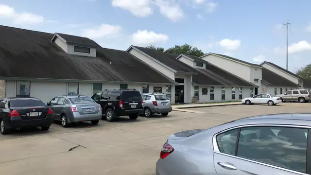 Office Space For Lease thumbnail 3
