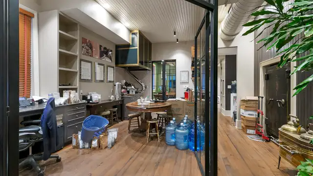 View image 17