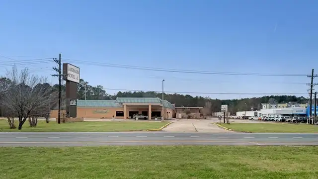 3080 Colony Blvd thumbnail 2