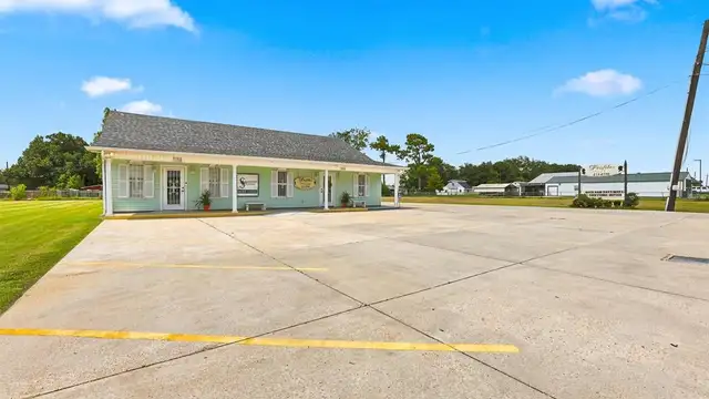 186 Enterprise Dr thumbnail 2