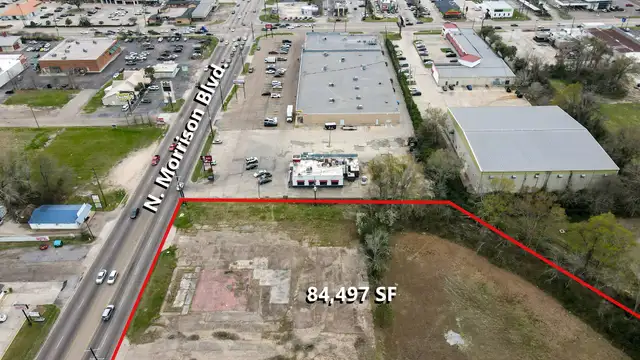 Retail For Lease thumbnail 4