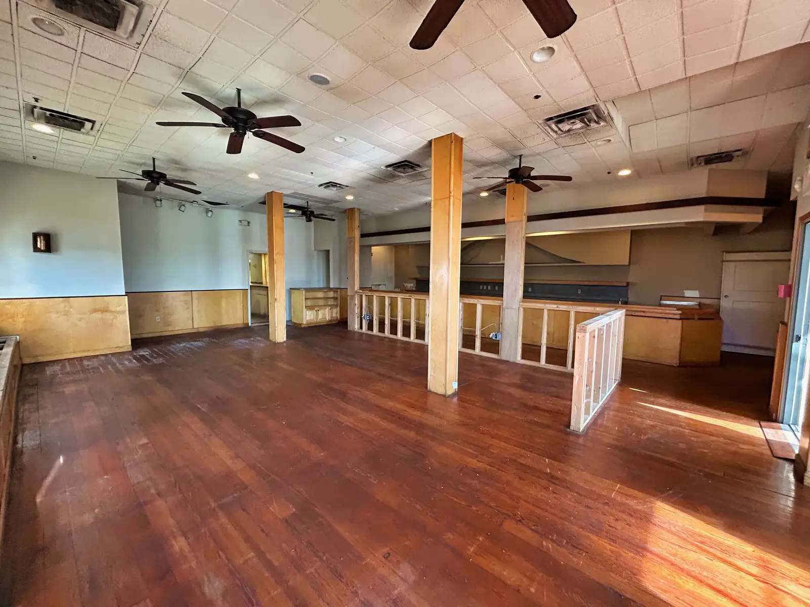 8433 Oak St, New Orleans, LA 70118 - Retail, Hospitality for Sale