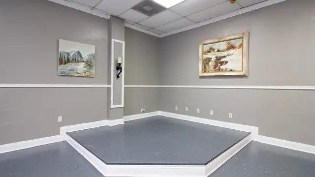 2176 W Main St - 3200 + sq ft thumbnail 4