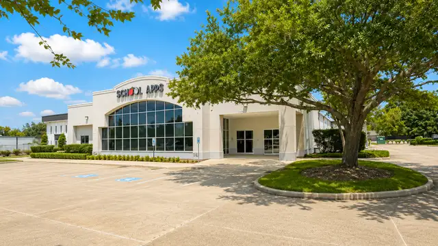 9335 Interline Ave:  Prime Location in Baton Rouge thumbnail 1