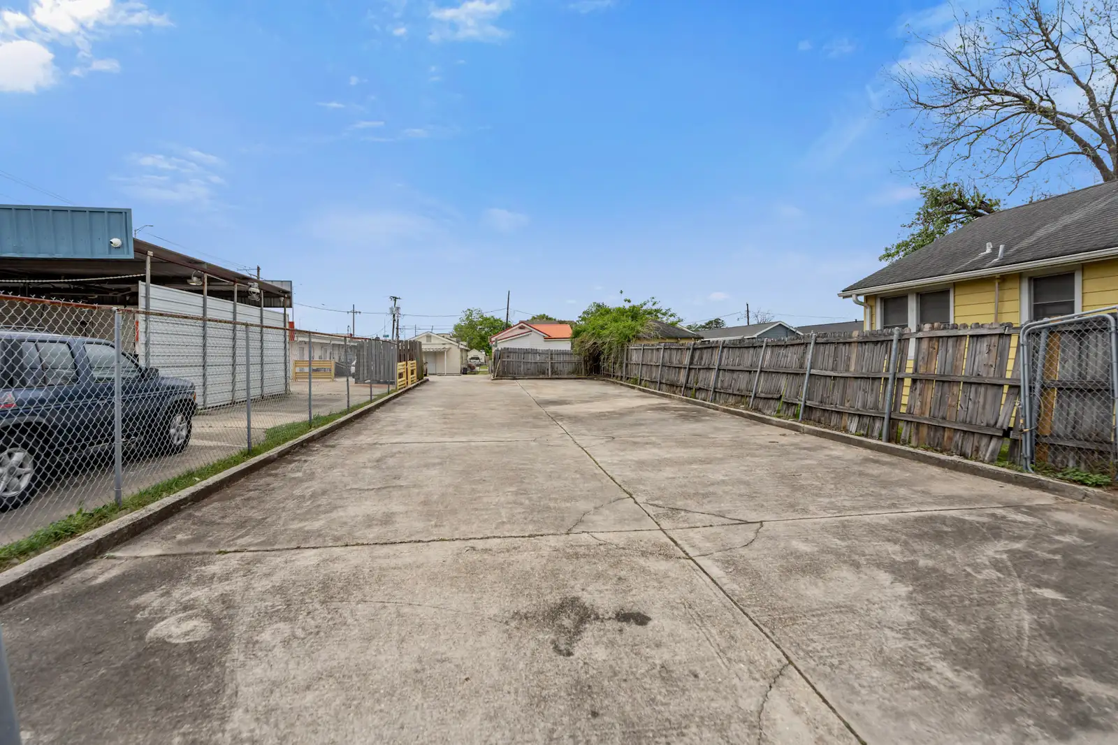 4211 Westbank Expy image 25