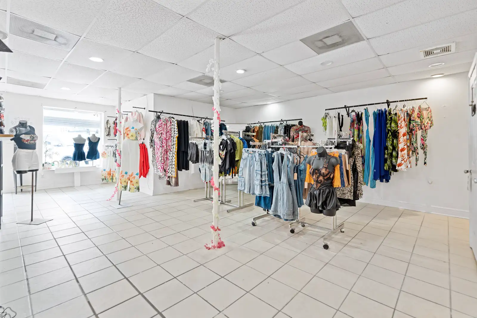 4211 Westbank Expy image 16