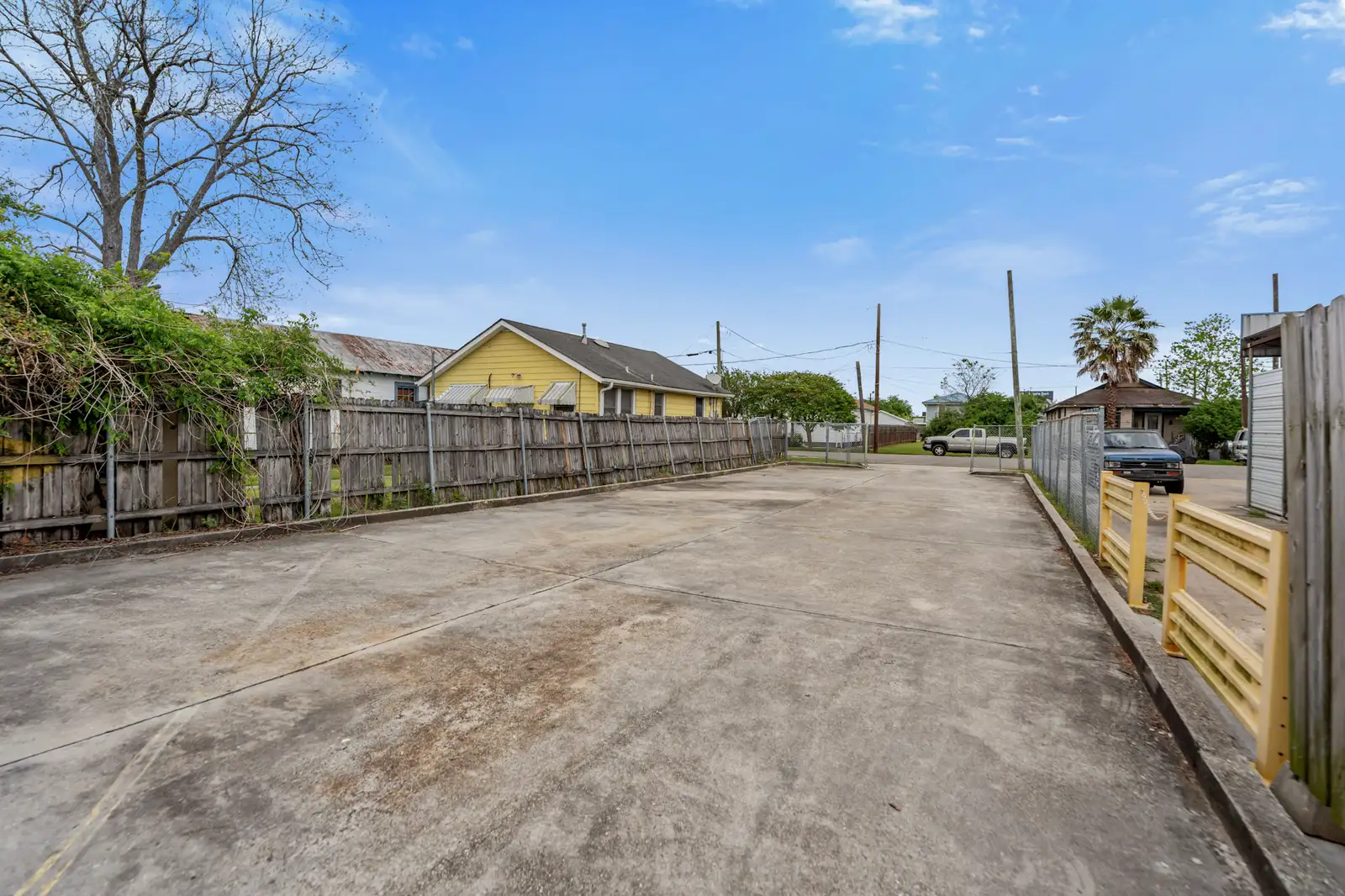 4211 Westbank Expy image 26