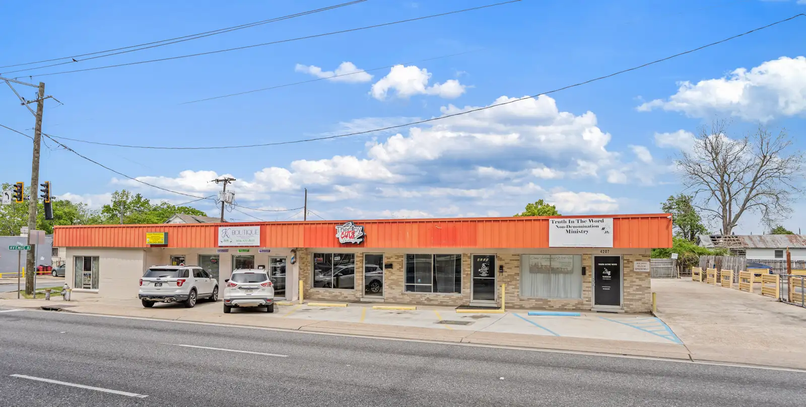 4211 Westbank Expy image 2