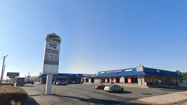 Azalea Center thumbnail 3