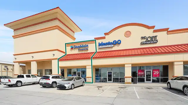 Siegen Place  Shopping Center Retail Space thumbnail 2