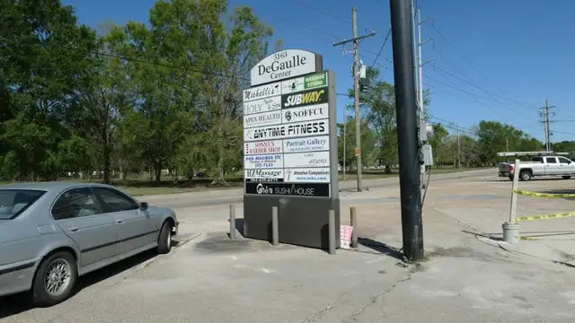 5163 General De Gaulle Drive thumbnail 2