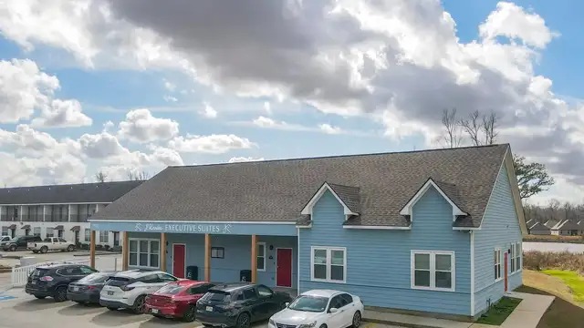 7170 Burbank Dr thumbnail 3