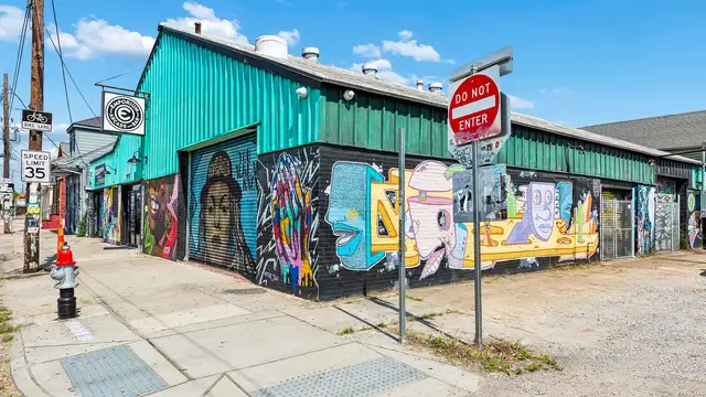2231 Saint Claude Ave-  NNN Investment  - Bar /Live Entertainment thumbnail 2
