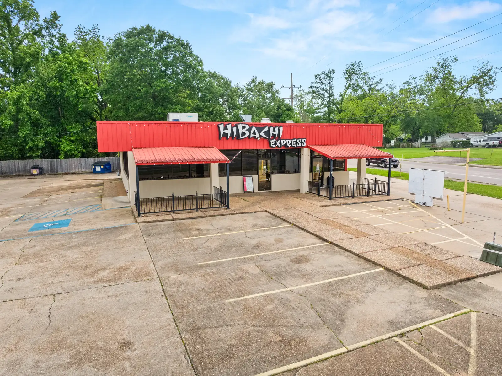 5000 Shreveport Hwy, Pineville, LA 71360